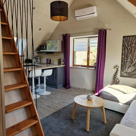 Ancien Moulin Pres D'un Ruisseau Сasa de vacaciones Sallen